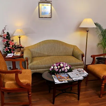 Gokulam Park Hotel Kochi Room photo