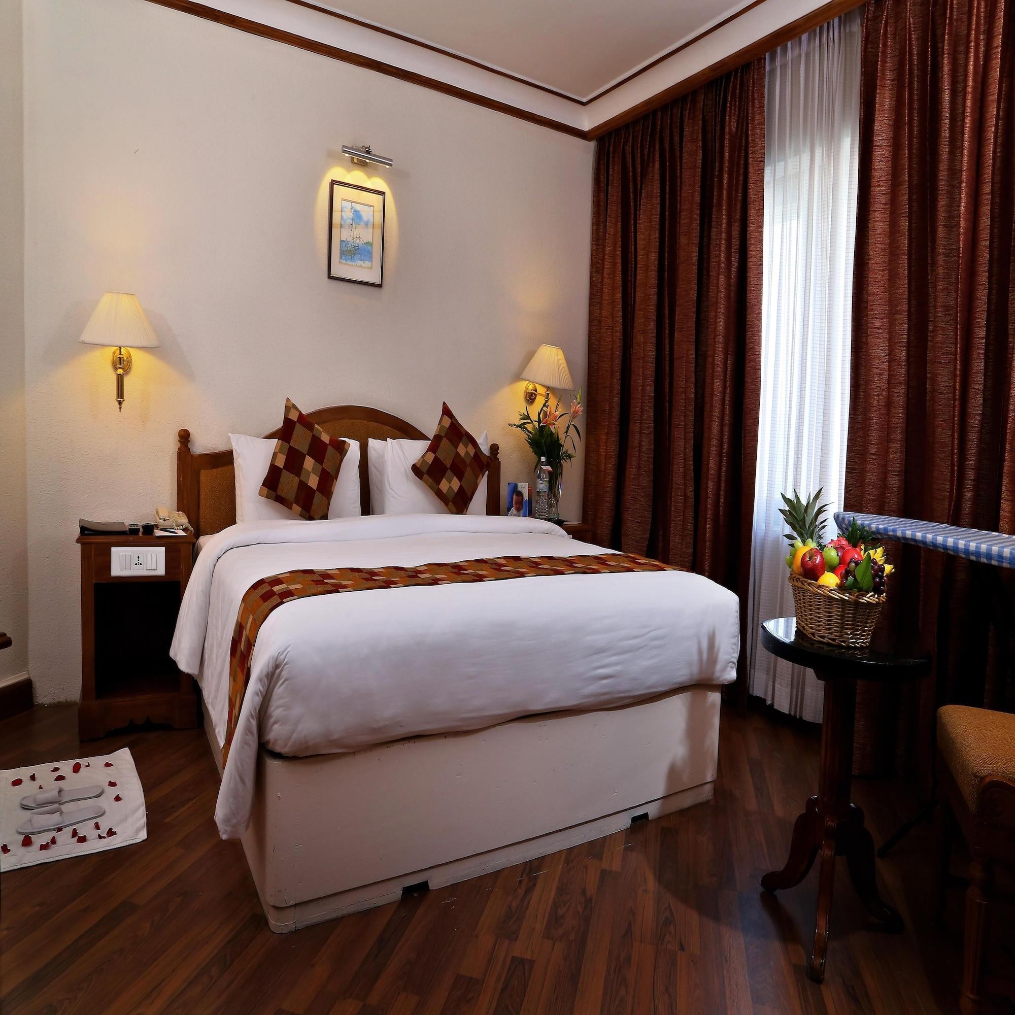 Hotel Gokulam Park 3*