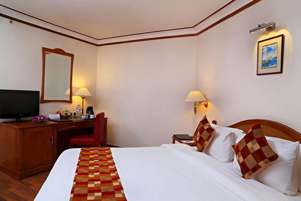 Gokulam Park Hotel 3*