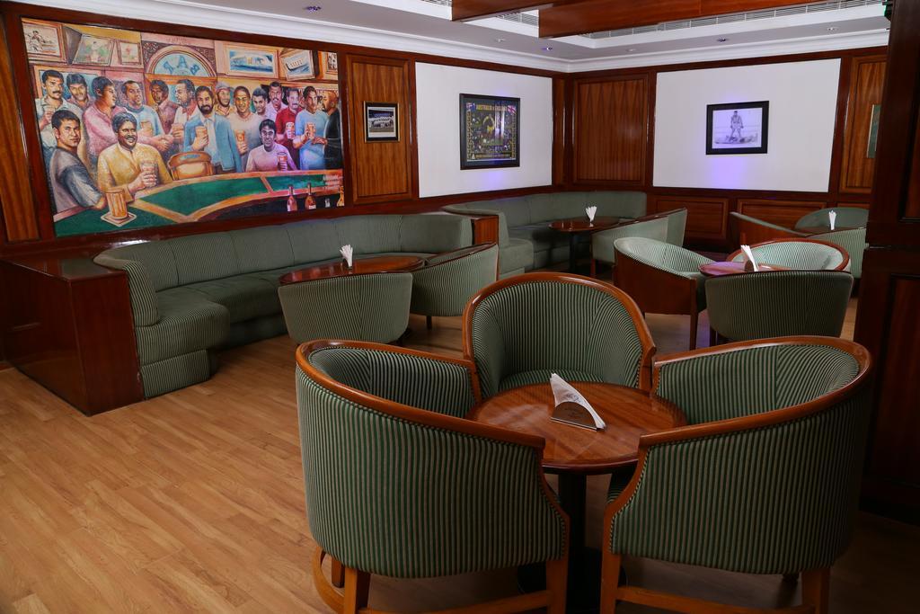 Gokulam Park Hotel 3*